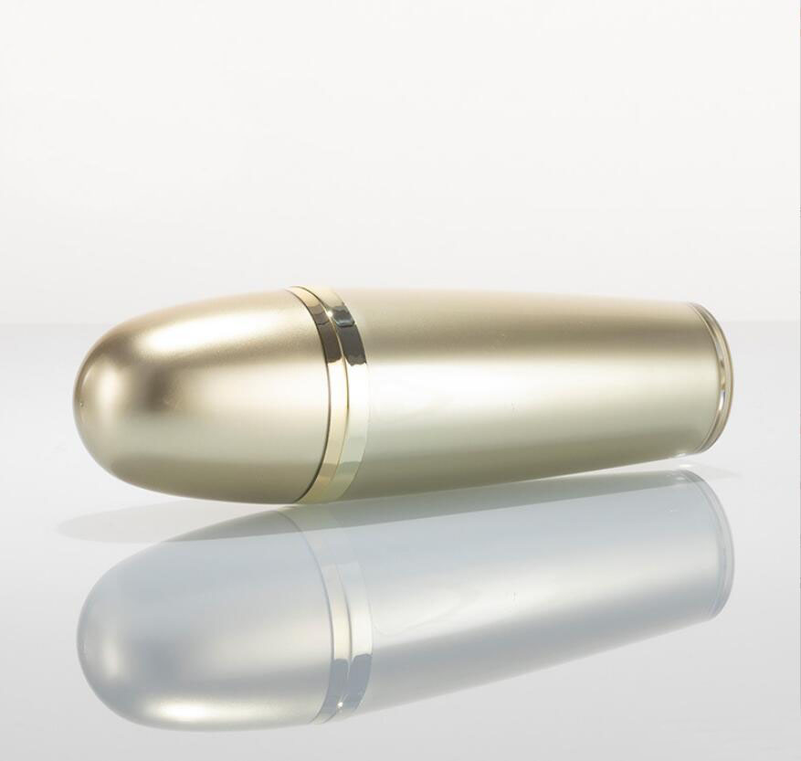 Bouteille à pompe acrylique en - Essence Serum Toner avis et prix