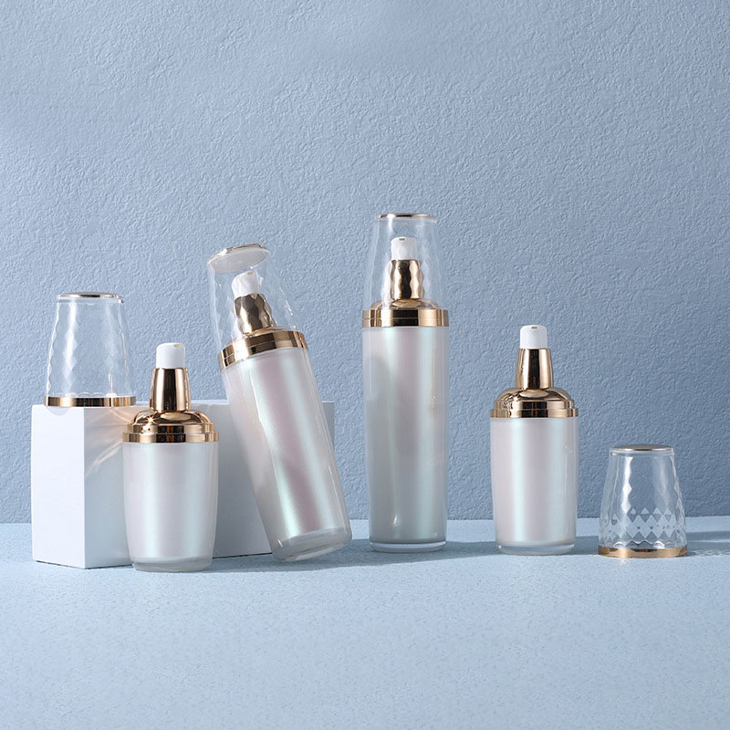 Bouteille de pompe acrylique e - Essence Serum Toner avis et prix